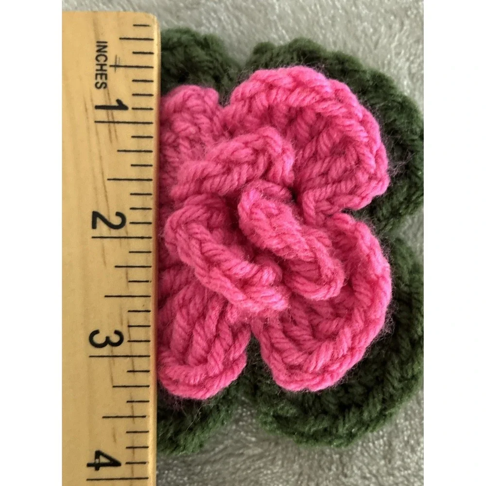 Handmade Two Color Flower Green Pink Crochet New